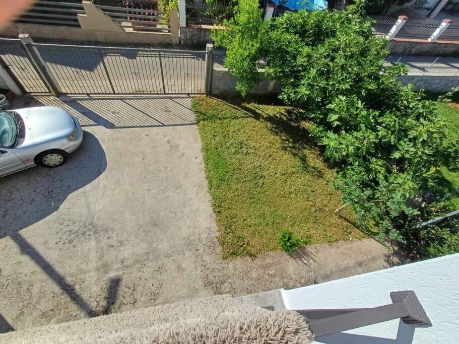 Apartmán Cozy, Fully Equipped, Free Parking&Wifi, Quiet, 2Bd Podgorica Exteriér fotografie