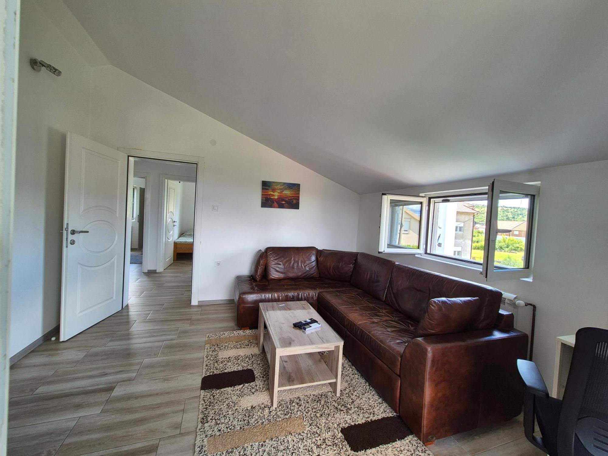 Apartmán Cozy, Fully Equipped, Free Parking&Wifi, Quiet, 2Bd Podgorica Exteriér fotografie